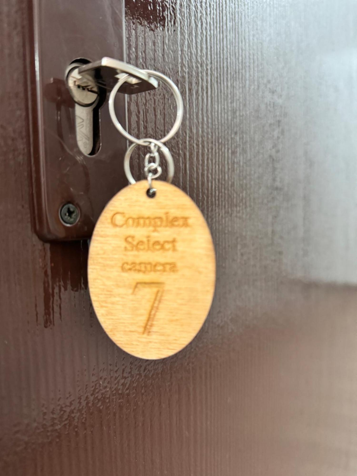 Complex Select Hotel Mediaş Екстериор снимка