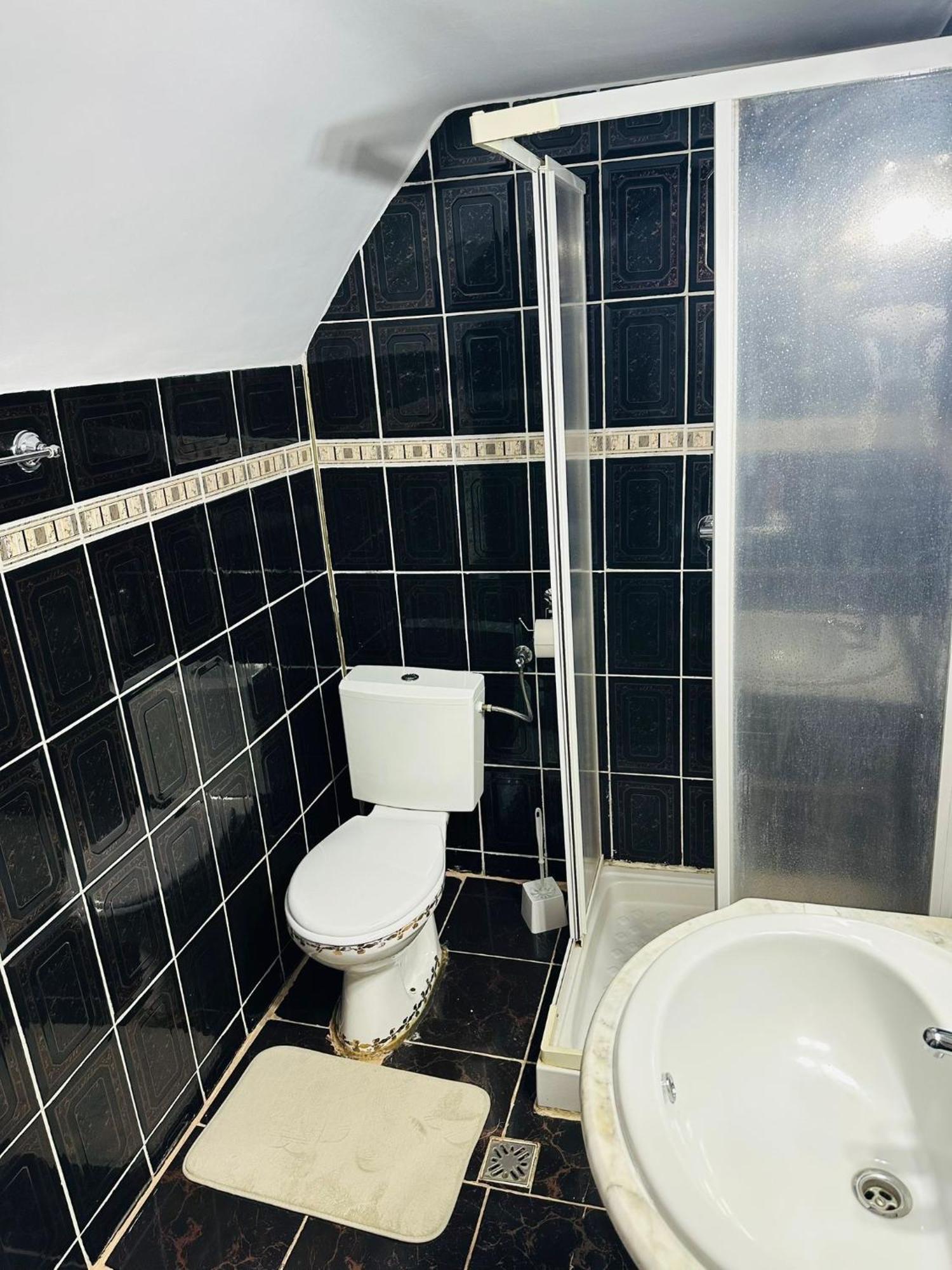 Complex Select Hotel Mediaş Екстериор снимка